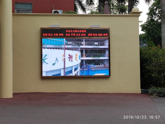 Stadyum P3 Dış Mekan Tam Renkli LED Ekran Suya Dayanıklı Multimedya Reklamcılığı